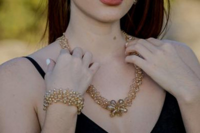 Womens Accessories Wholesale Uk - Why Stocking Womens Accessories Wholesale Uk Always Profitable!