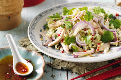 Pairing Wombok Salad with Classic Australian Dishes