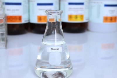 How Hydrophilic Silicone Oil Enhances Textile Absorbency and Softness