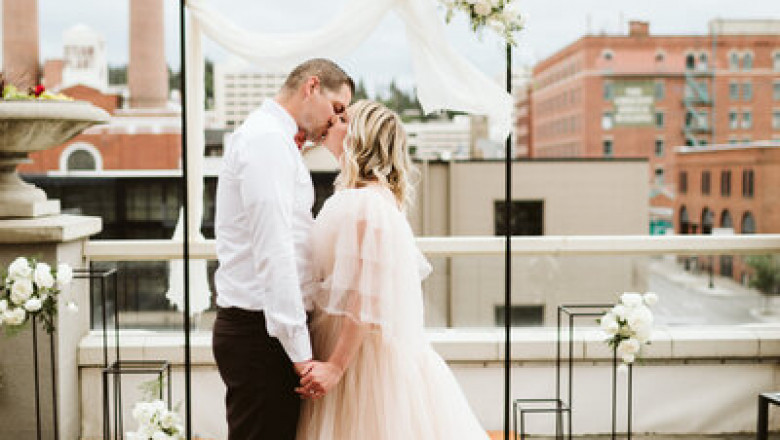 How to Find the Best Wedding Photographer with a Great Website