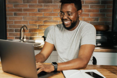 Forming a Corporation in 2025: Why More Businesses Are Choosing Wyoming Over Nevada